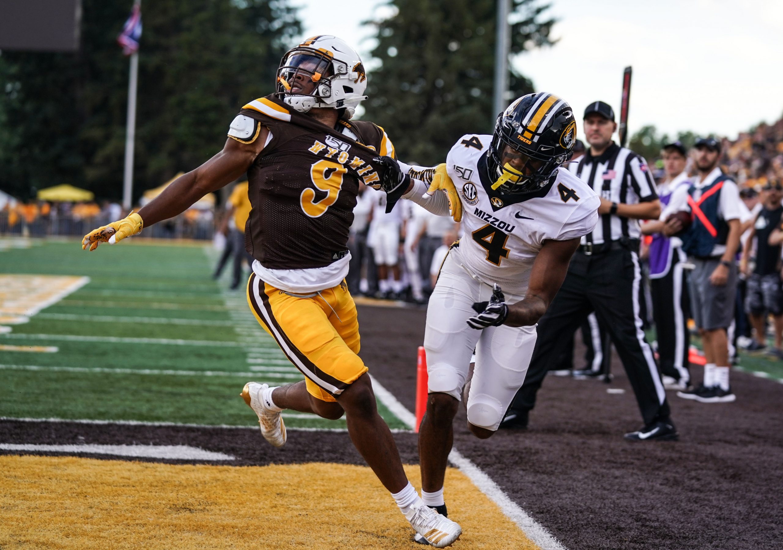 Tyler Hall to Play in NFLPA Collegiate Bowl