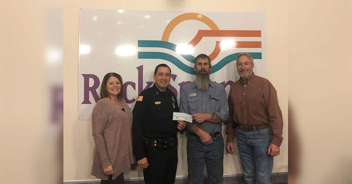 UMWA Makes Donation to RS Police Department