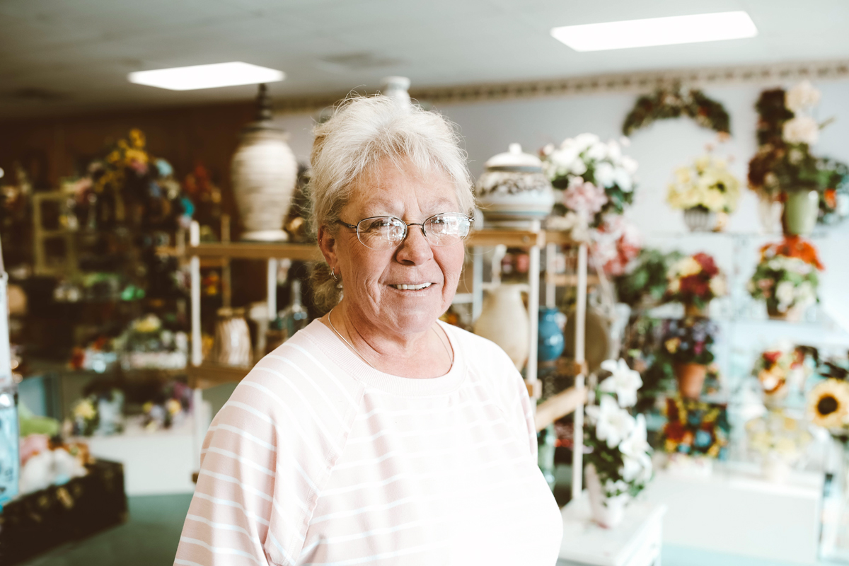 #HOMETOWN HUSTLE: Tina Angelovic | A Touch of Class Floral