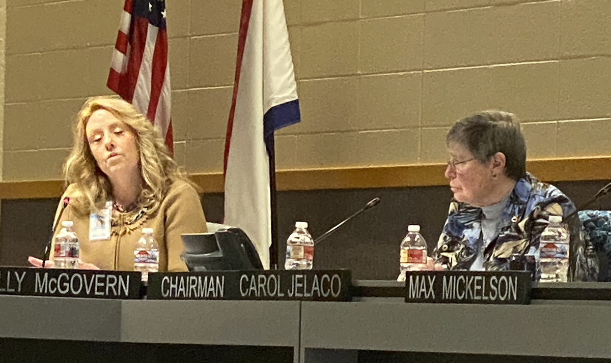 Sweetwater 1 School Board Discusses Graduate Rates