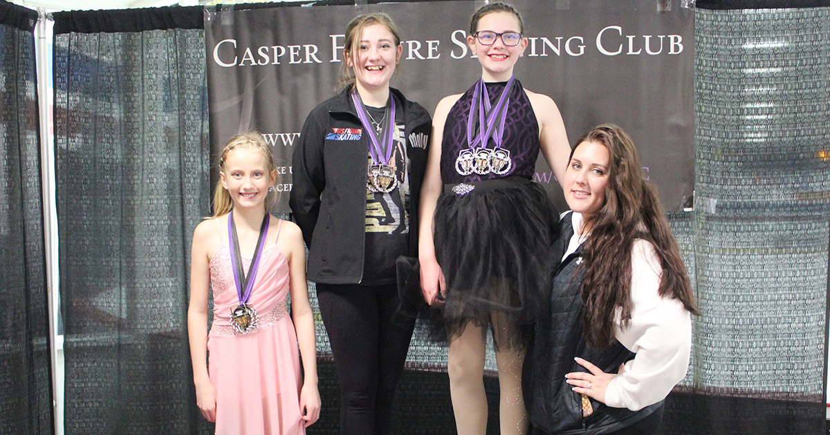 Four Figure Skaters Qualify For State Games of America