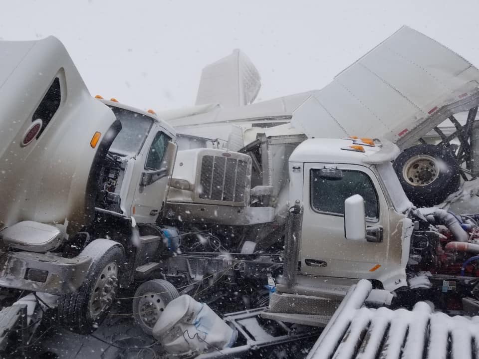 Major Multi-Vehicle Pileup on I-80 Between Wamsutter and Rawlins