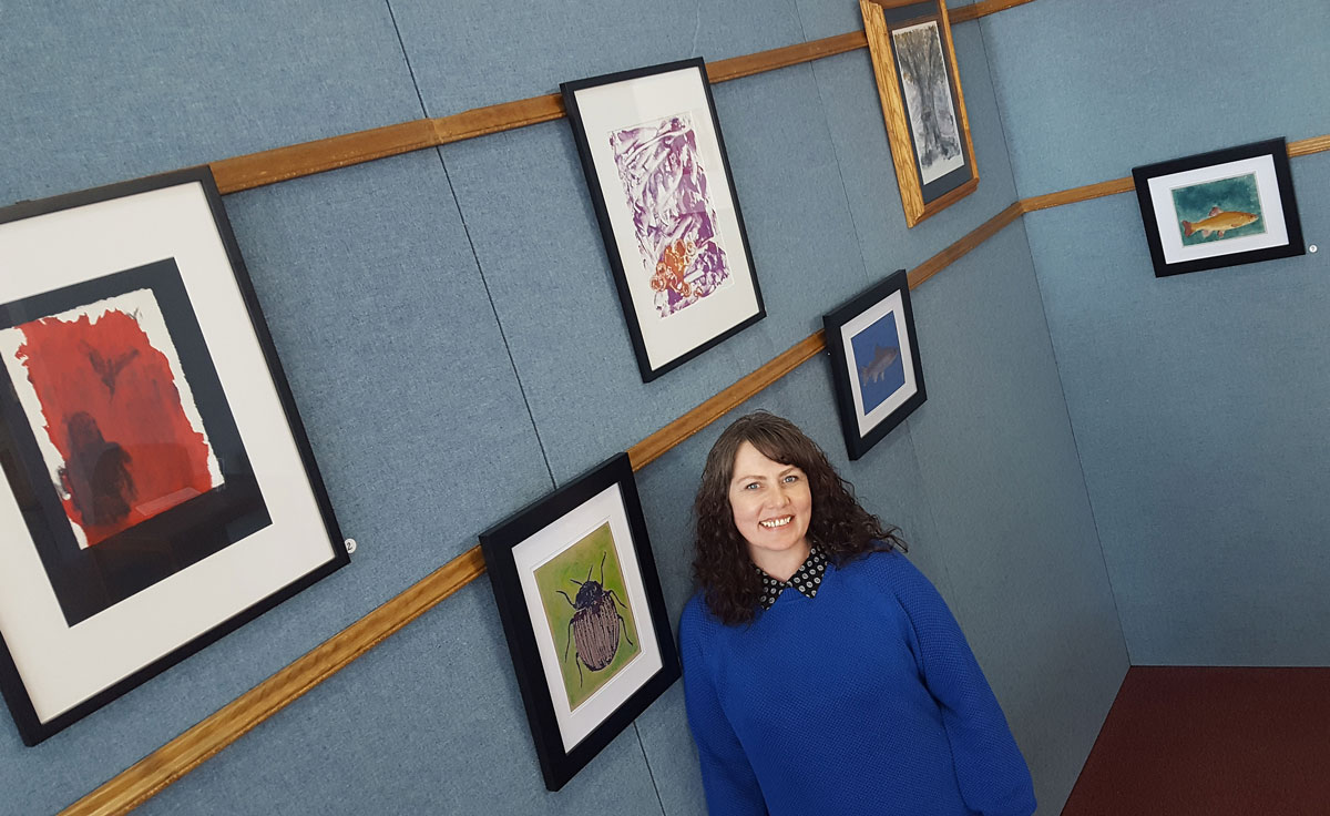 Green River Artist Exhibits Artwork at White Mountain Library