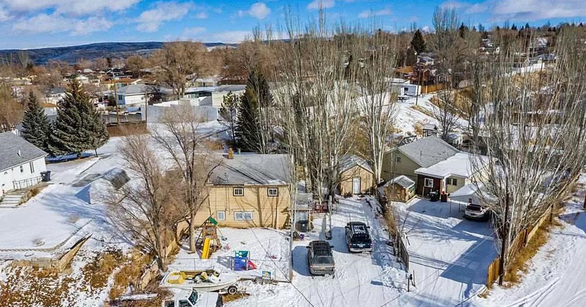 The Real Estate Light Of Sweetwater County: Emotion Versus Logic