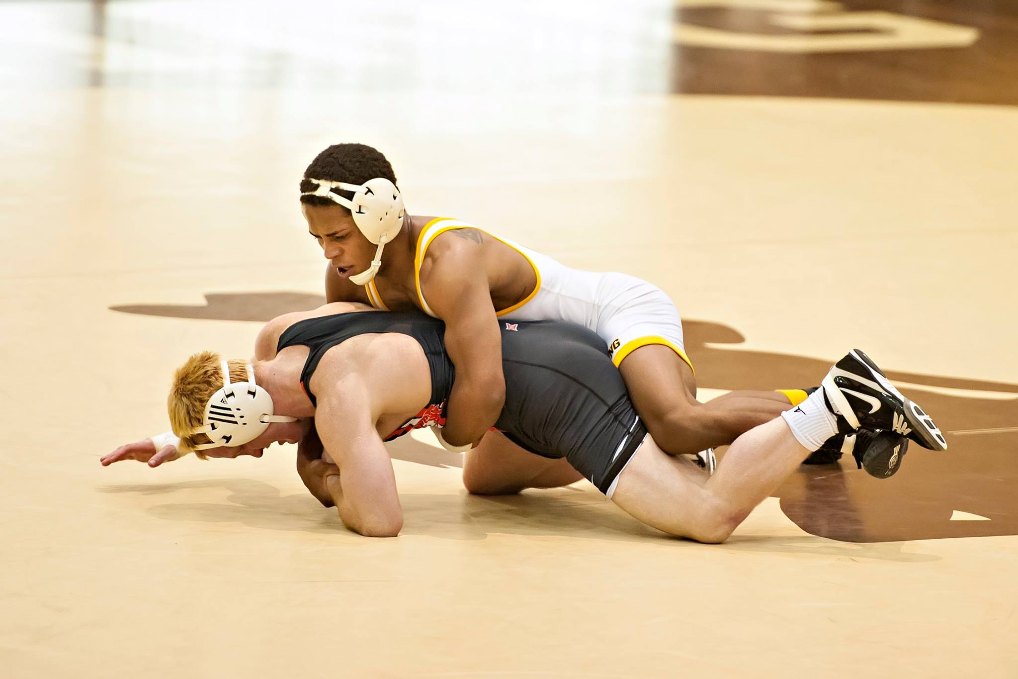 Experienced Returners Lead UW Middleweight Lineup