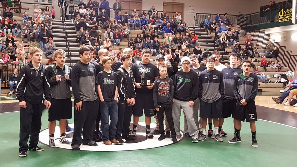 Wolves Finish Second at Thoman Soda Ash Invite