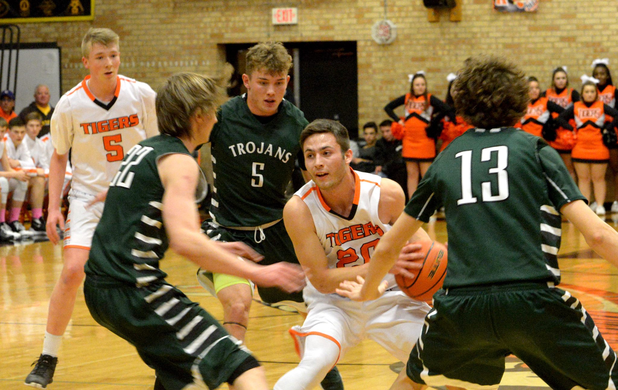 High School Boy’s Basketball Standings and Weekend Scores