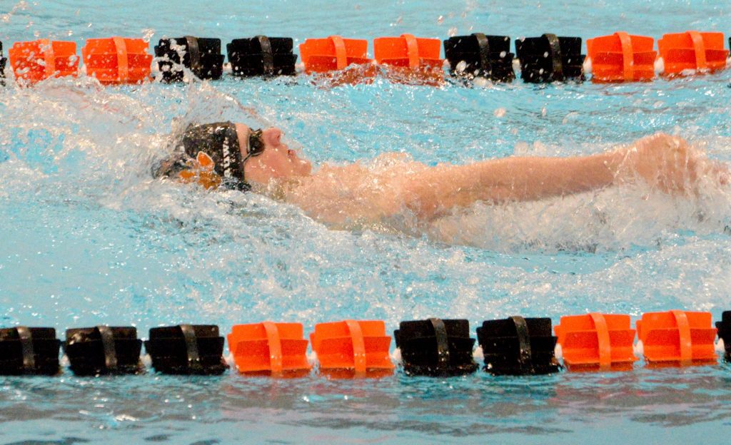 Tigers Have Strong Finishes During First Day of State Championships