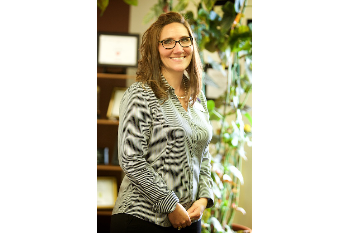 Serial Volunteer Named “Professional Woman of Distinction”