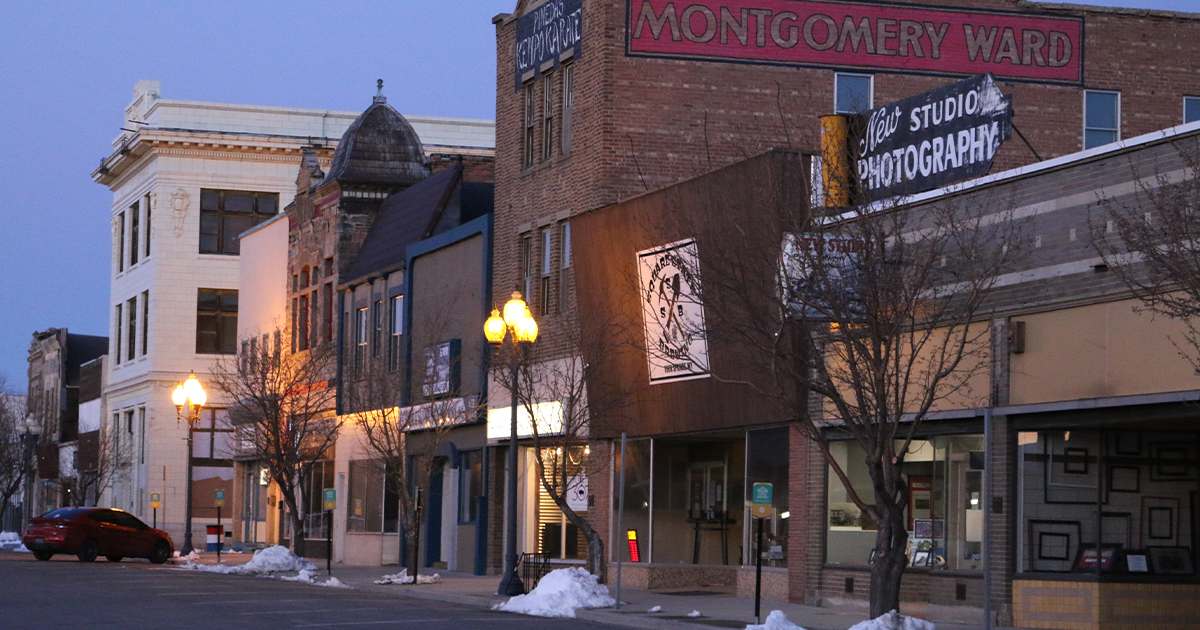Wyoming Small Business Owners Receive $837 Million in Payroll Loans
