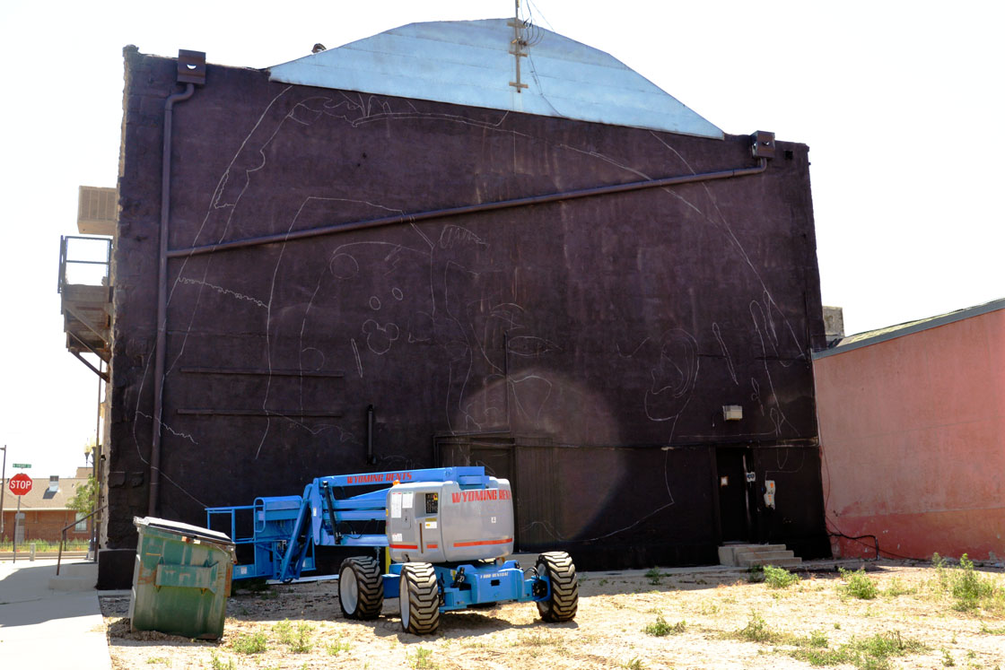 Downtown Mural Shaping Up