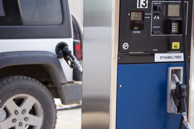Run Your Vehicle on Ethanol-Free Premium at Red Horse Oil’s Exxon on Elk Street