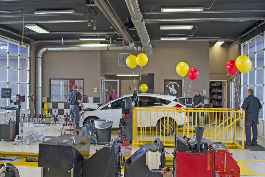 Deals on Oil Changes at the Newly-Acquired Wyoming Wash and Lube