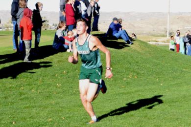 Seven Top 20 Finishes Give Wolves Second in Rock Springs