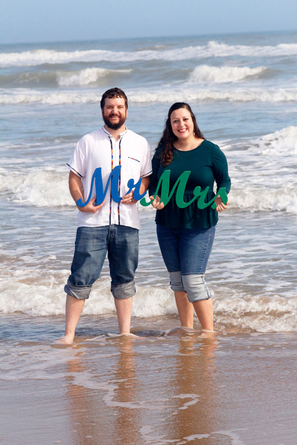 Milena Andrea Melo & Mark Phillip Luzmoor To Exchange Wedding Vows