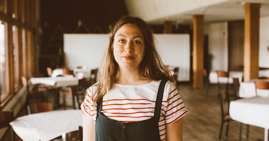 #HOMETOWN HUSTLE: Eve Piza | Eve’s Restaurant
