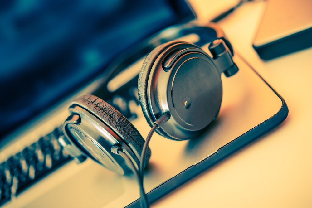 The Radio Network and SweetwaterNOW Spread the News with Recent Affiliation