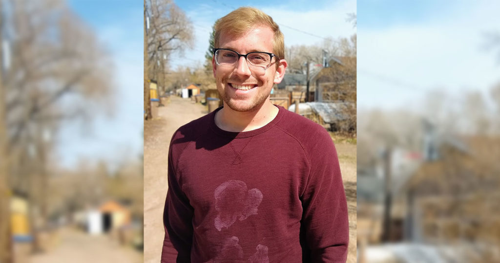 Green River Artist Receives Award from UW’s American Heritage Center