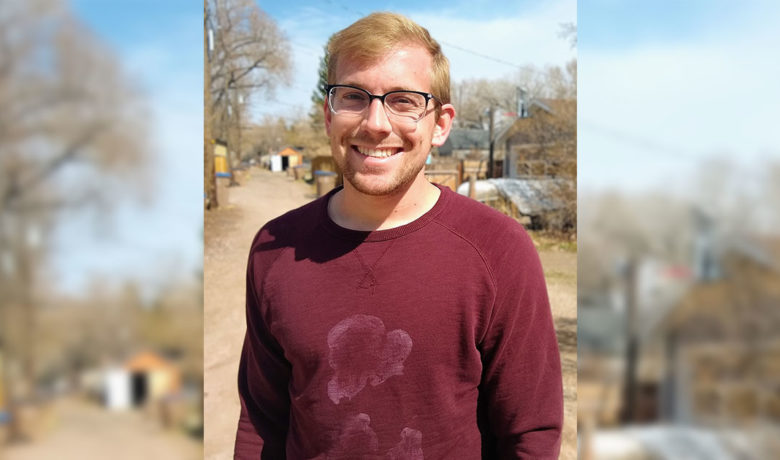 Green River Artist Receives Award from UW’s American Heritage Center