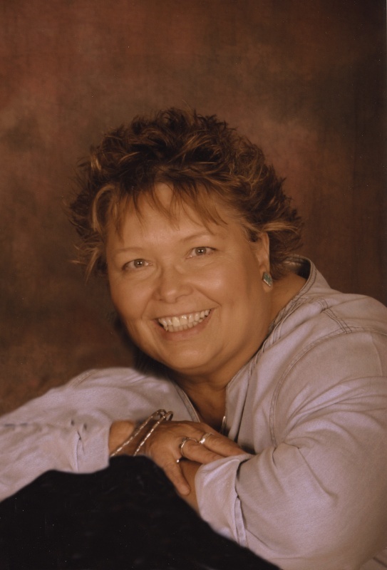 Tari Poston Lewis (September 23, 1945 – April 21, 2014)