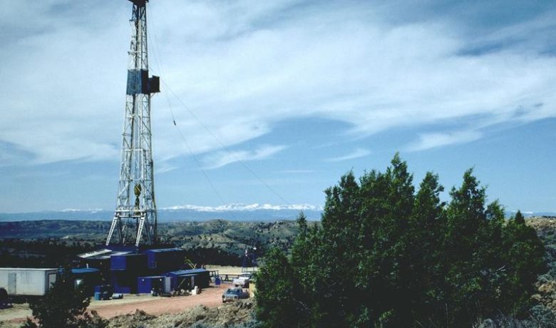Enzi and Mead critical of new fracking rules announced by BLM