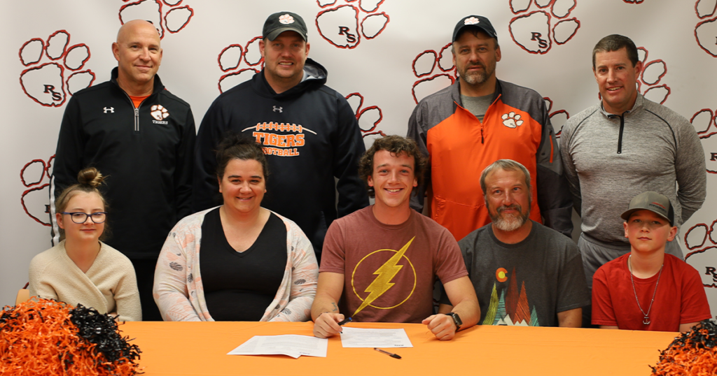 Hymas Commits to Minot State University