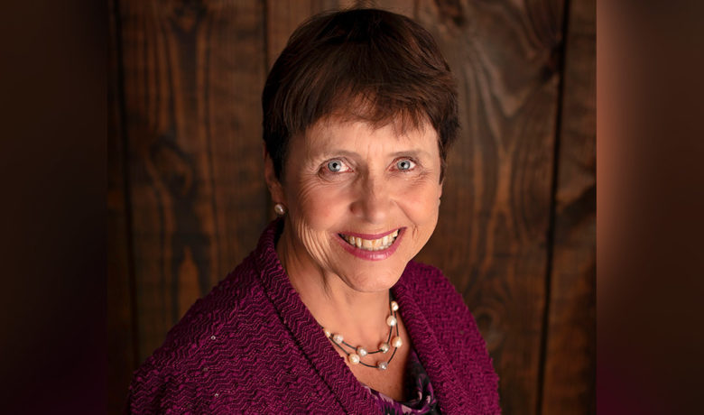 Mary E. Thoman – R