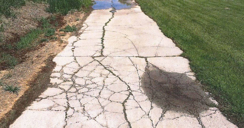 Green River Seeks Funding to Replace Riverside Memorial Park Pathway