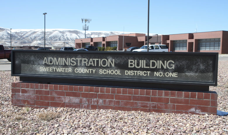 Free & Reduced Meal Applications and Internet Assistance Now Available In SCSD No. 1