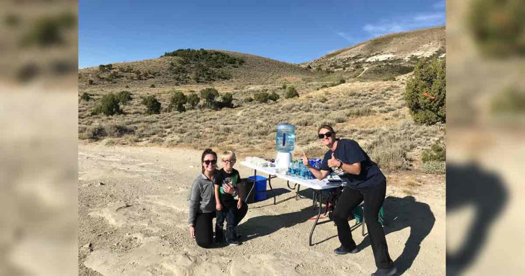 Coats and Cans For Kids Trail Run Set