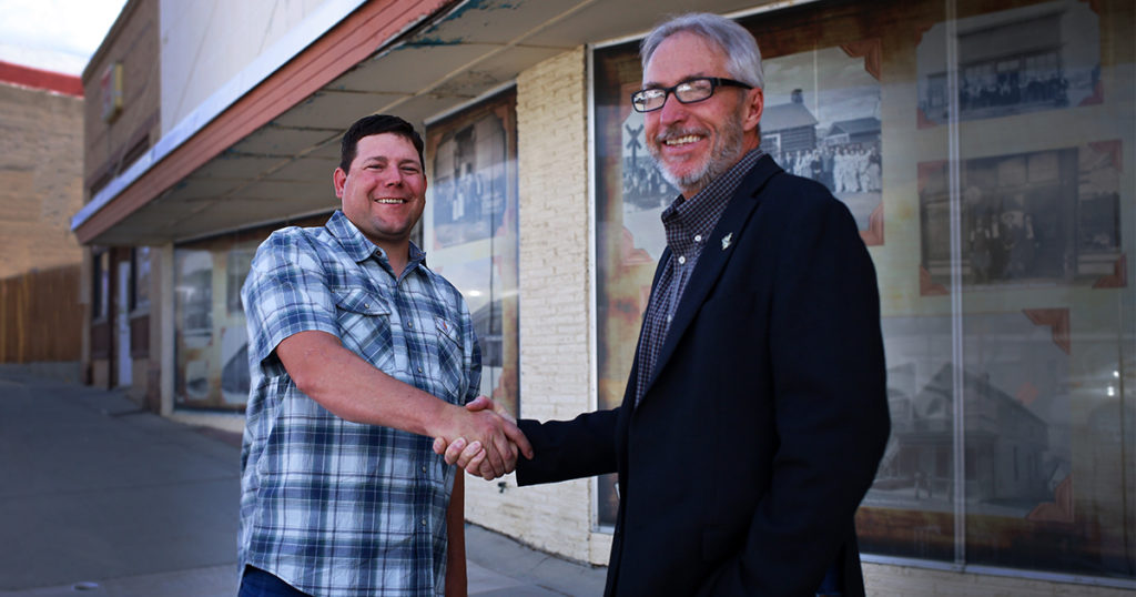 Rock Springs Mayor Tim Kaumo Endorses Larry Hickerson for City Council