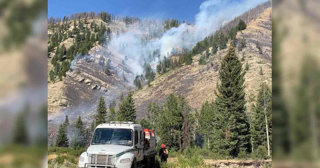 Shoal Creek Fire Burns near Hoback Canyon