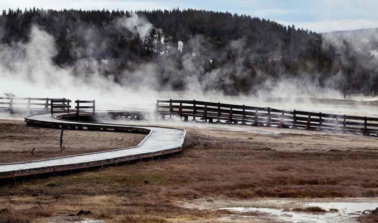 Fire South of Old Faithful Leads to Road Closure