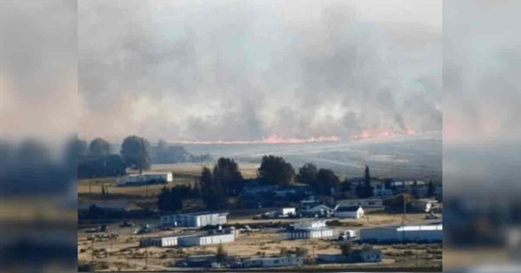 Town of Hanna Evacuated due to Wildfire, One Fire Engine Destroyed