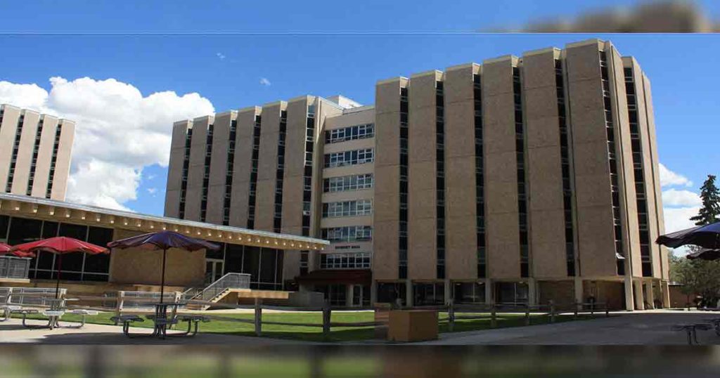 UW’s Fall Return Remains on Pause Until Monday