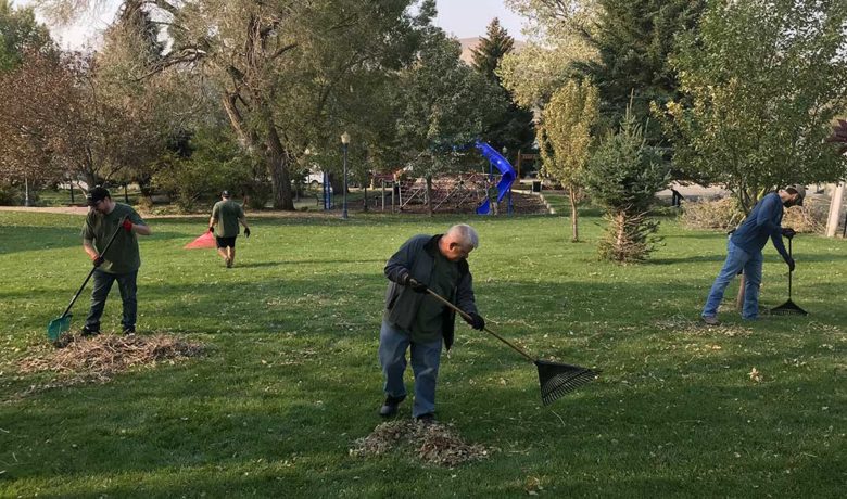Arkansas Church Members Help With Green River Storm Cleanup