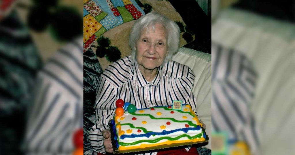 Dorothy Cathrine Bennett (September 20, 1928 – August 28, 2020)