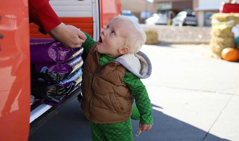 #ANSWERED: Sweetwater County Says Let the Kids Trick-Or-Treat