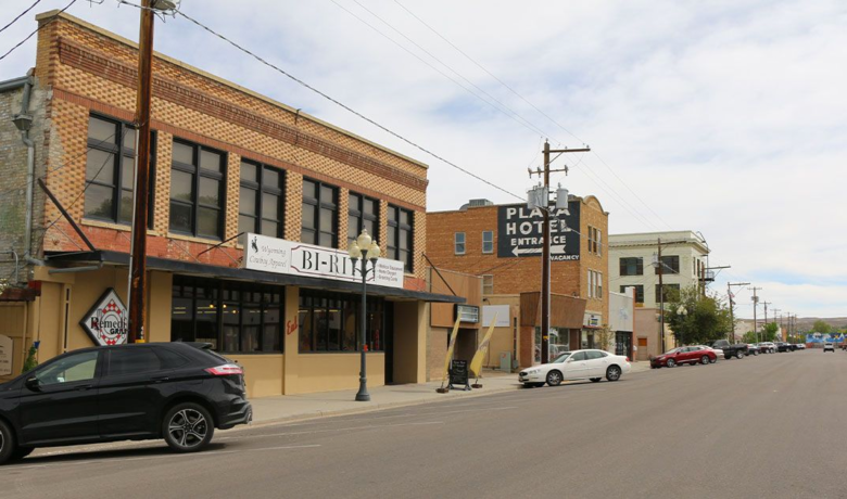 Sweetwater County Unemployment Rate Drops Slightly in March