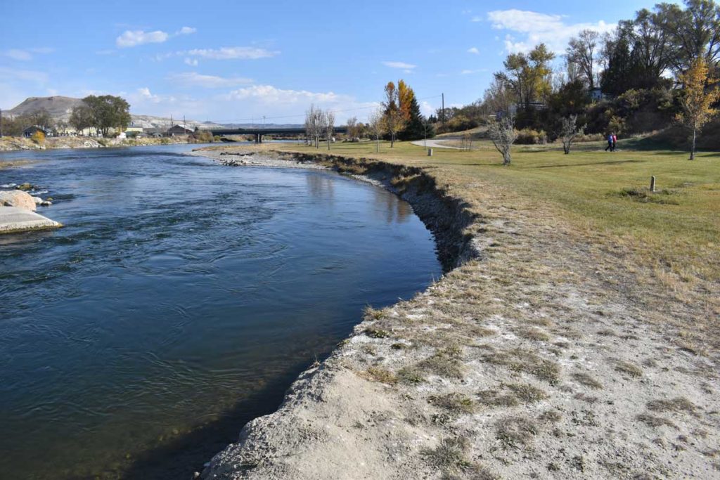 GR City Council Considers Rejecting Bid for Riverside Memorial Park Riverbank Project