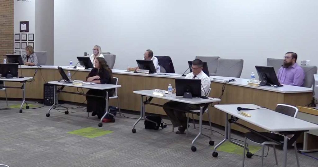 SCSD No. 2 School Board Candidates Discuss Issues Facing District