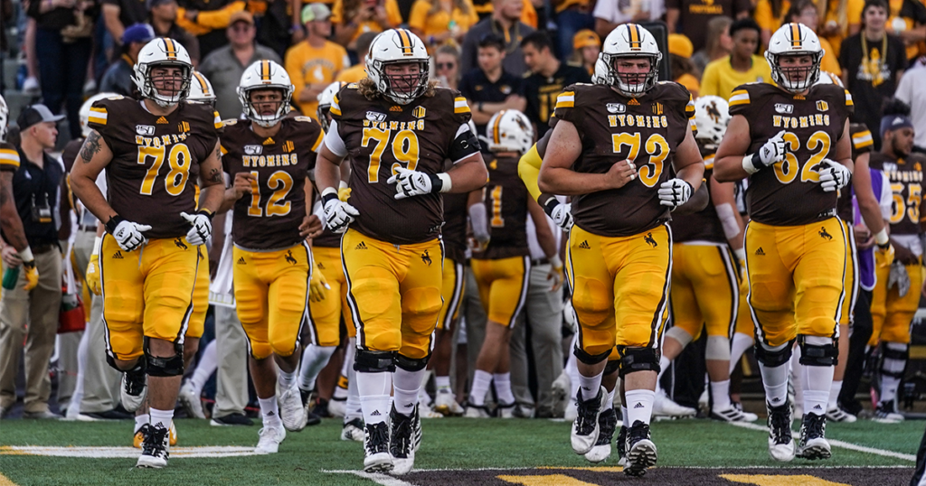 2020 UW Football Schedule Released by Mountain West Conference