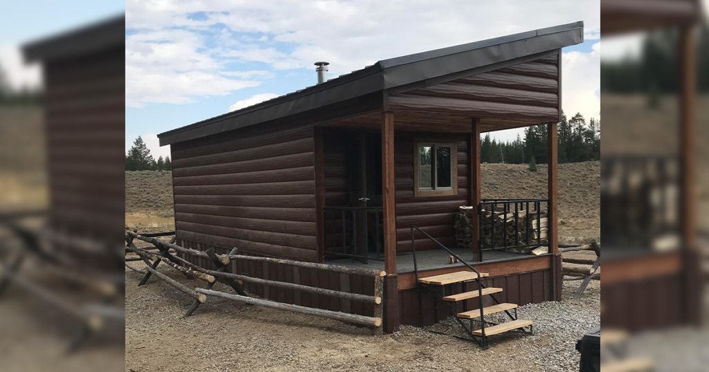 Local Businesses & Organizations Work Together to Build New Strawberry Creek Safety Shelter