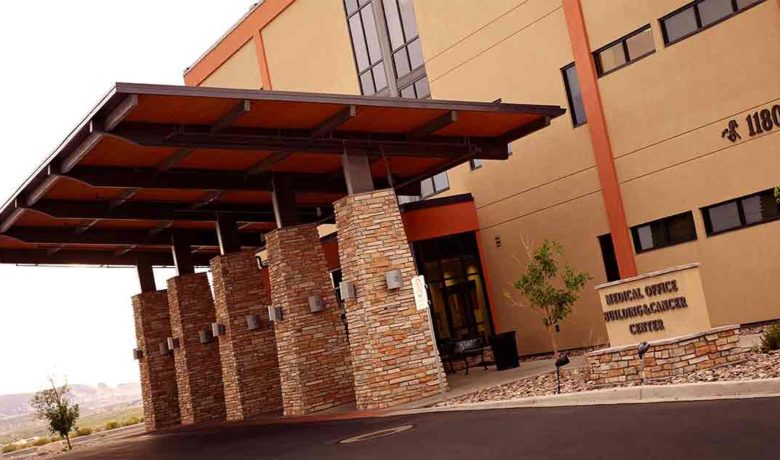 Memorial Hospital Provides Veterans Day Lunch at Drive-thru