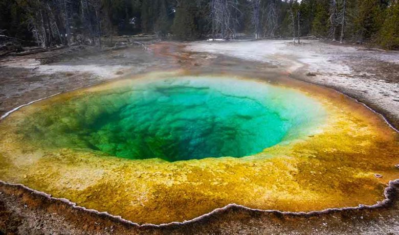 Yellowstone National Park Sees Record-Breaking October Visits