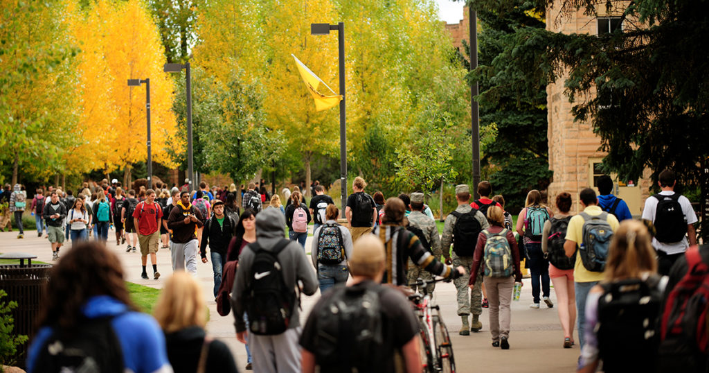 UW Administration Proposes Schedule for 2021 Spring Semester