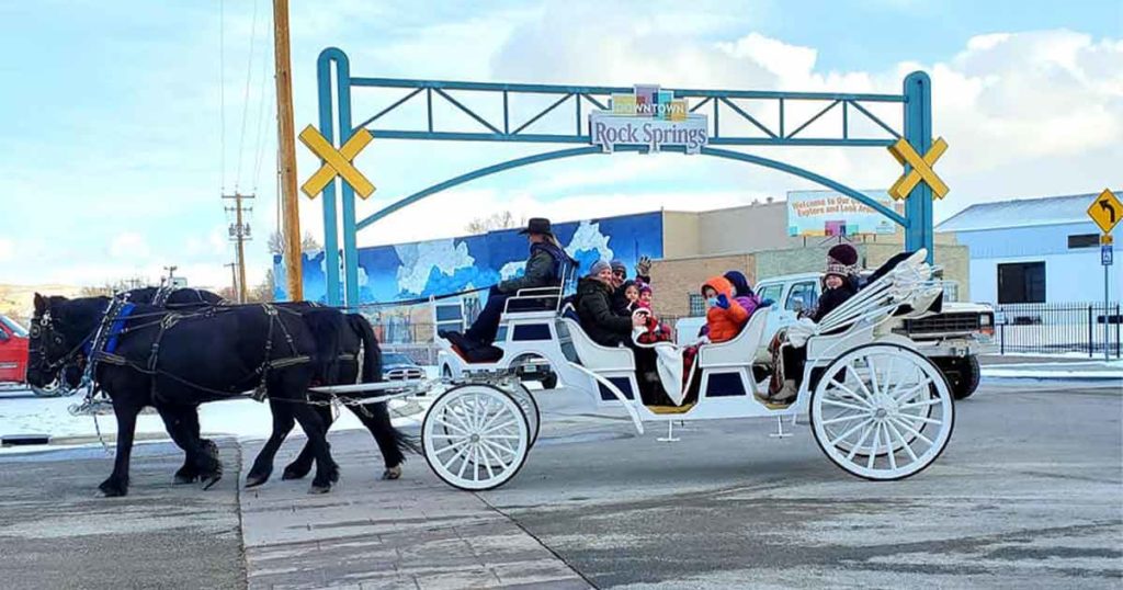 Free Carriage Rides Return to Rock Springs