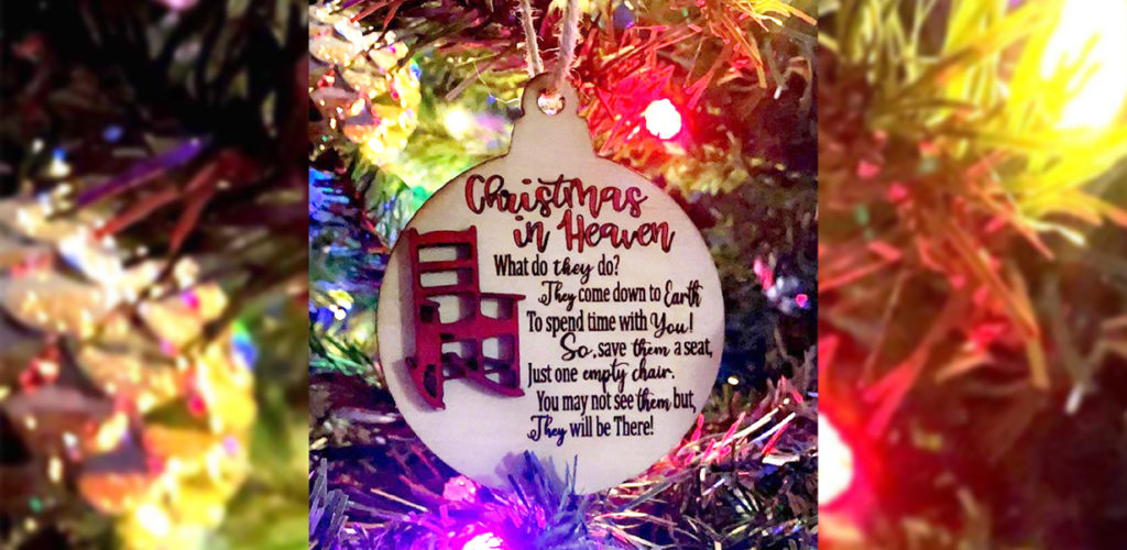 Remember Your Loved Ones With a Free Holiday Ornament from Vase Funeral Home