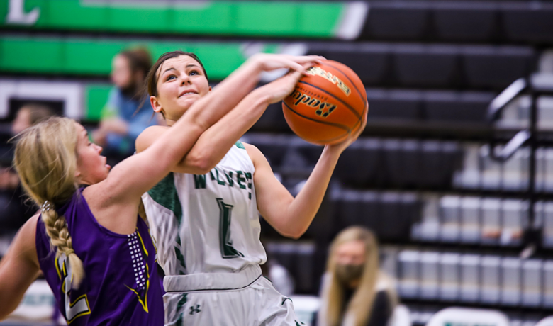 Wolves Open Up Flaming Gorge Classic Against Camels