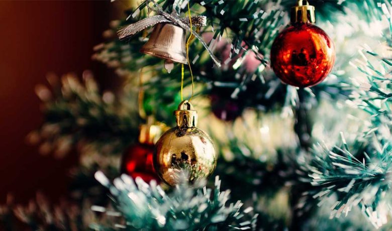 Everything Christmas Giveaway Provides Free Holiday Decorations